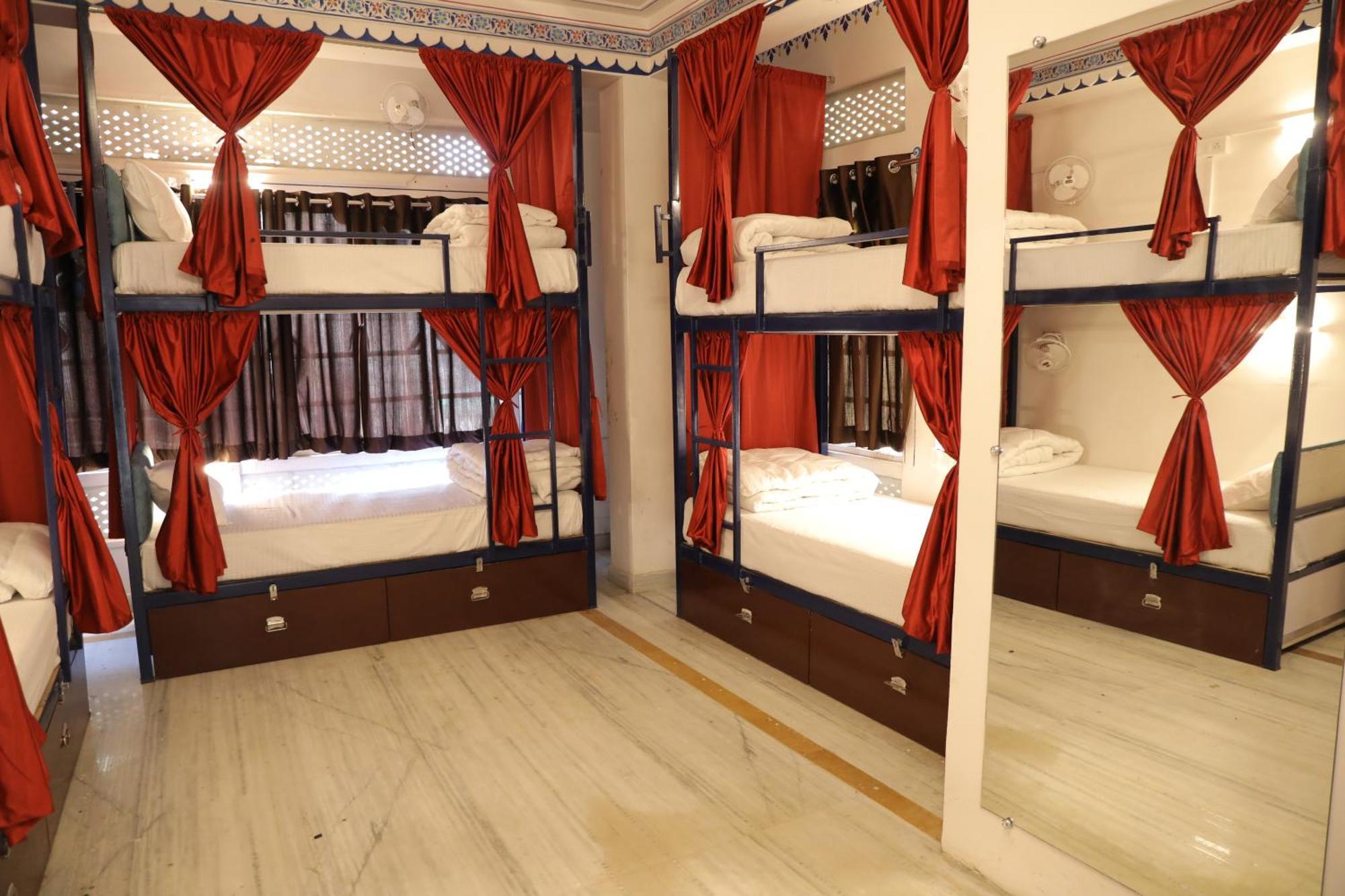 Hostel Funky Bunky Udaipur Exterior foto