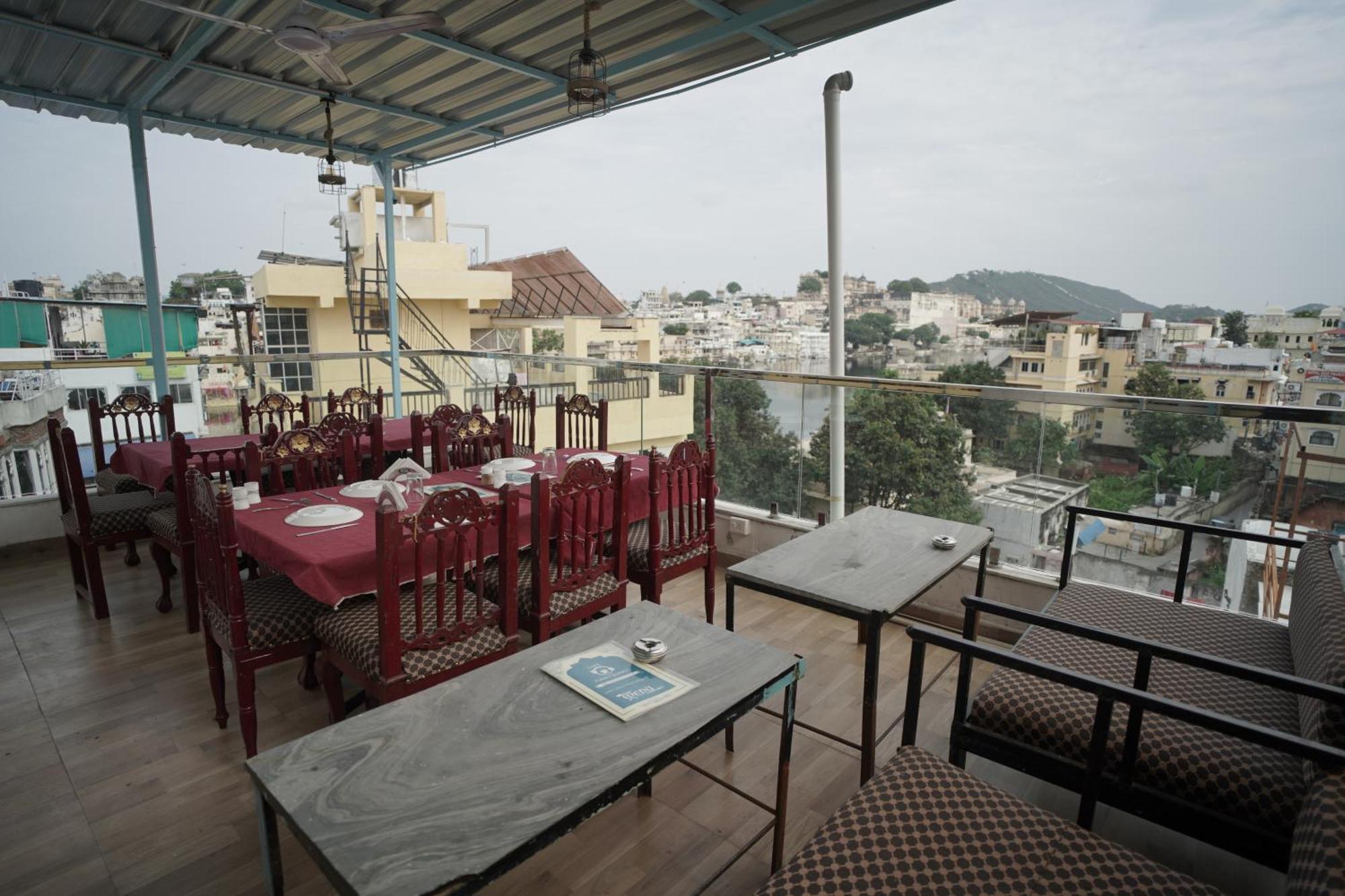 Hostel Funky Bunky Udaipur Exterior foto