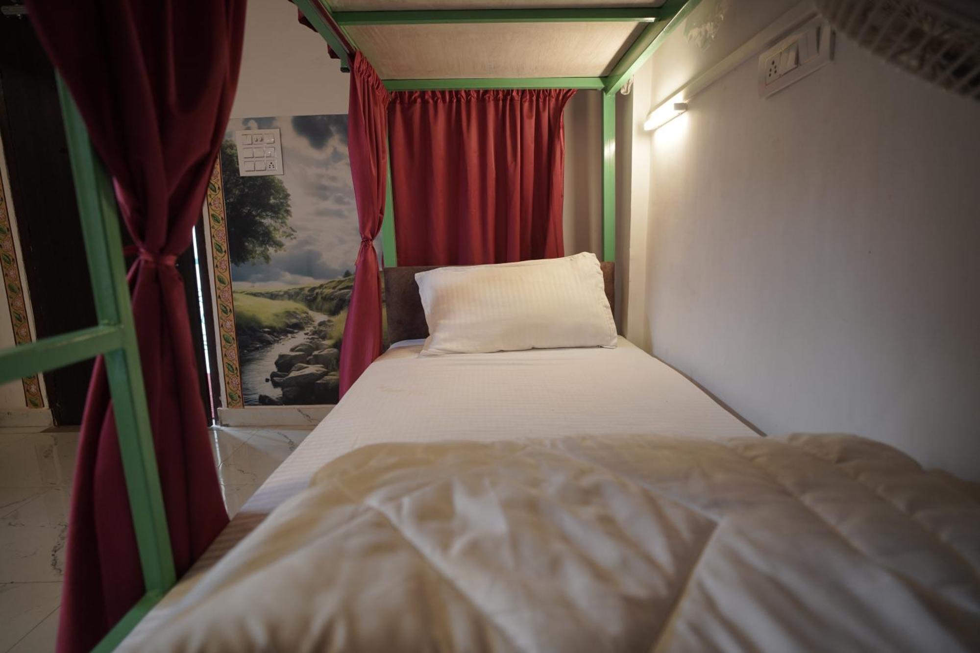 Hostel Funky Bunky Udaipur Exterior foto