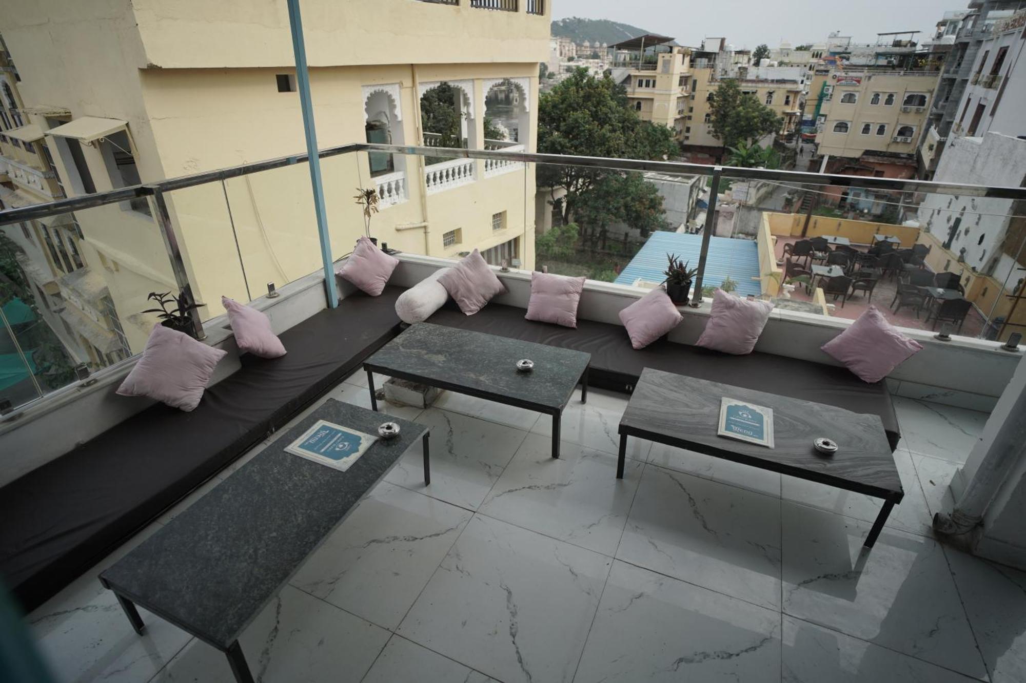 Hostel Funky Bunky Udaipur Exterior foto